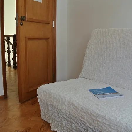 - Blue House