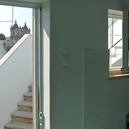 - Blue House
